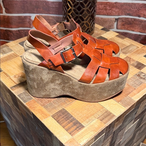 👡 Jeffrey Campbell Women's Platform 70’s Style Fisherman Sandals — Cognac — 8.5 - Picture 4 of 11